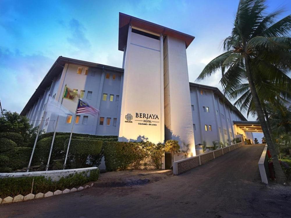 Berjaya Hotel Colombo Dehiwala-Mount Lavinia Екстер'єр фото