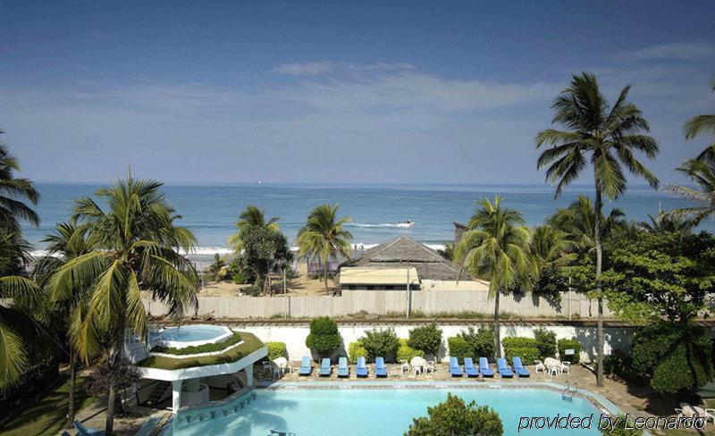 Berjaya Hotel Colombo Dehiwala-Mount Lavinia Екстер'єр фото