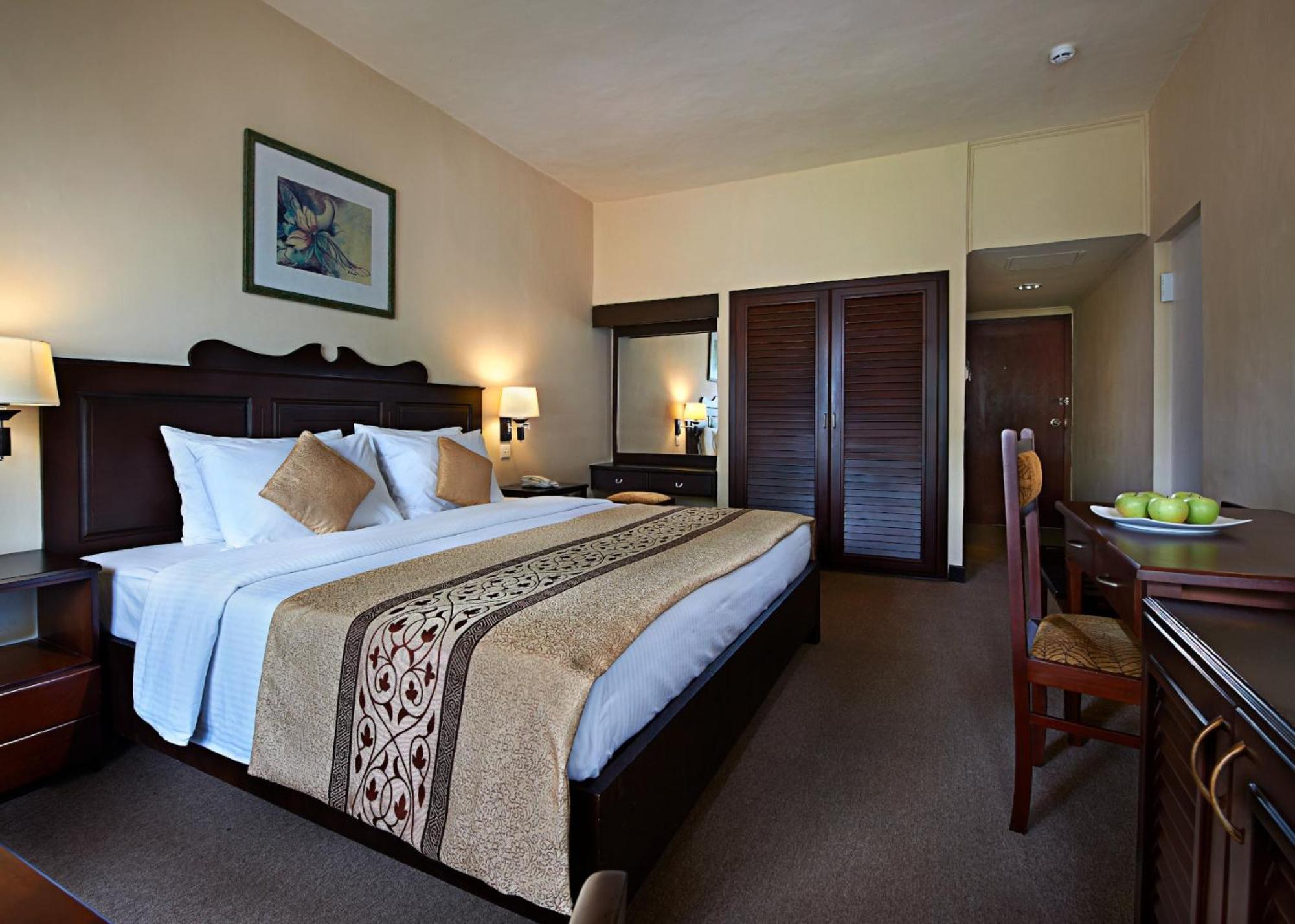 Berjaya Hotel Colombo Dehiwala-Mount Lavinia Екстер'єр фото