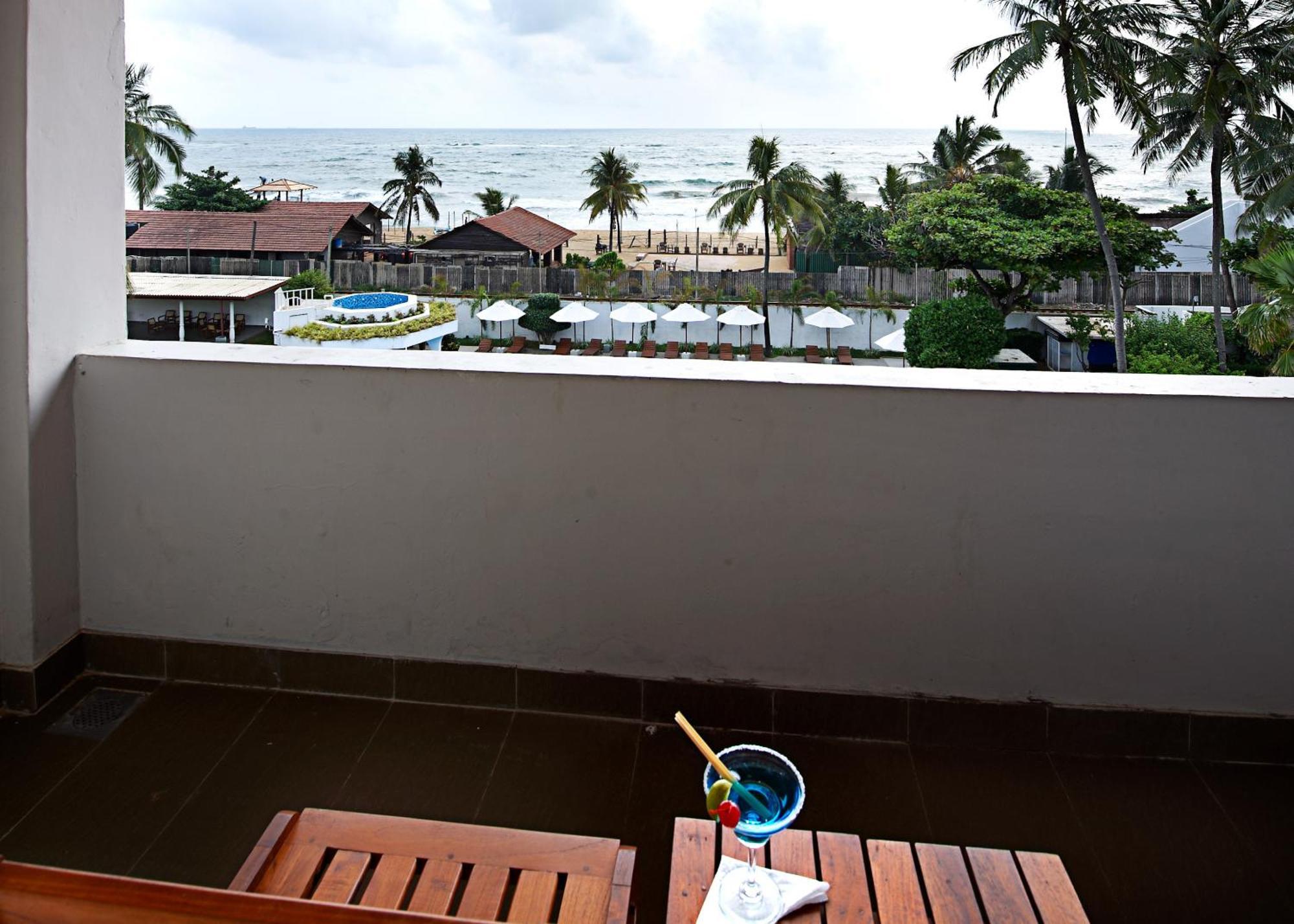 Berjaya Hotel Colombo Dehiwala-Mount Lavinia Екстер'єр фото