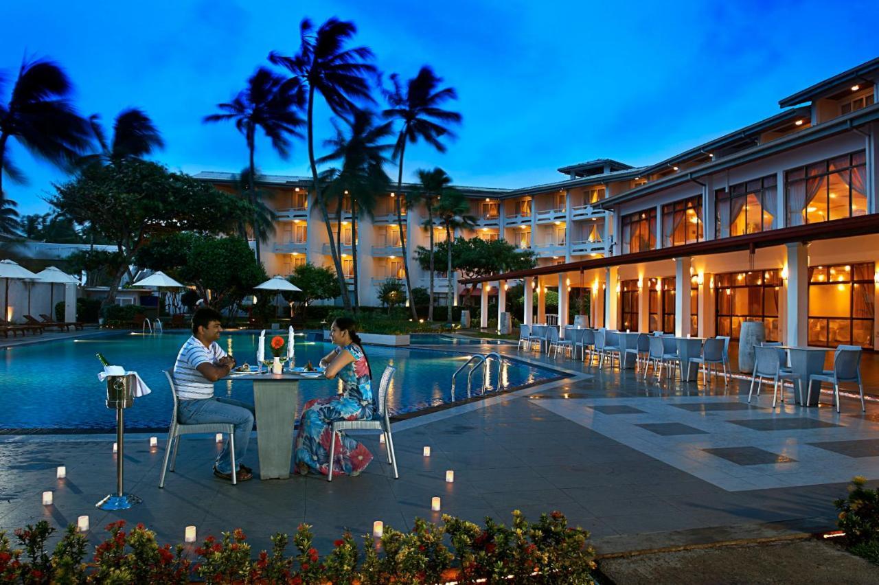 Berjaya Hotel Colombo Dehiwala-Mount Lavinia Екстер'єр фото